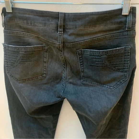 Maje Grey Skinny Jean Embroidered Back Pockets 38 - Picture 6 of 13